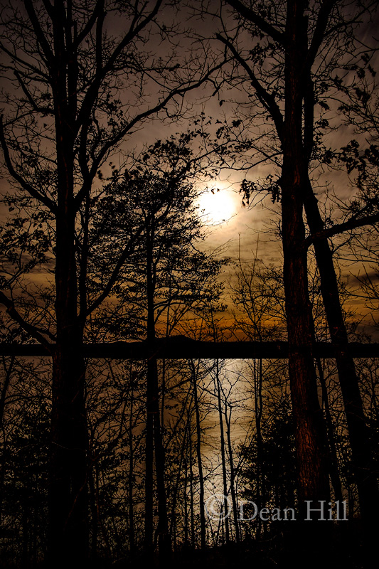 Moonset Over Cave Run image